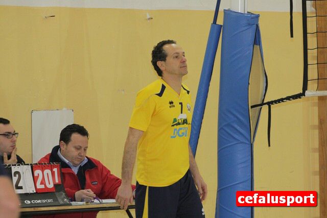 110227_futura 195_tn.jpg